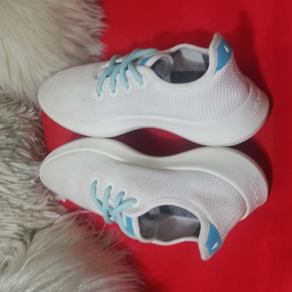 ALLBIRDS SNEAKERS - Picture 7 of 12